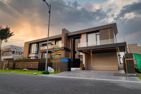 2 KANAL MAZHAR DESIGN ULTRA MODERN FULLY FURNISHED PLUS HOME CENIMA LIFT AND MANY OTHER AMENITIES BANGALOW FOR SALE NEAR TO RAYA