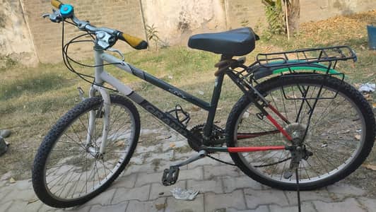 mountain bicycle with gears