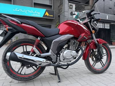 Suzuki GSX-125 Red For Sale