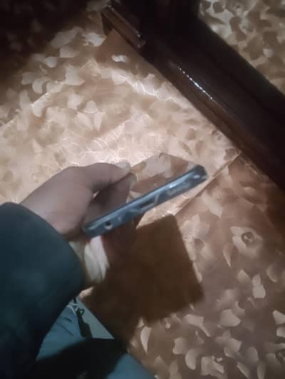 koi masla ni ha ok phone ha 03054434760whatsapp number pa rabta karo