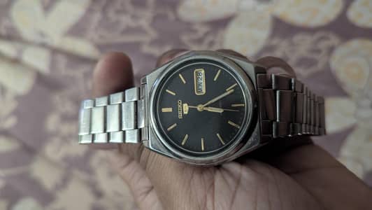 Seiko Classic Watch