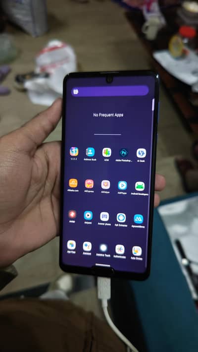 Aqous R5G touch issue