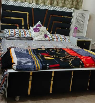 Stylish Wooden Bed, Excellent Condition