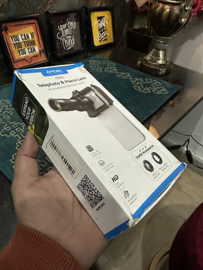 Apexel 6x telemacro and Apexel 18x telephoto