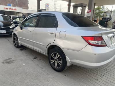 Honda City 2005 model