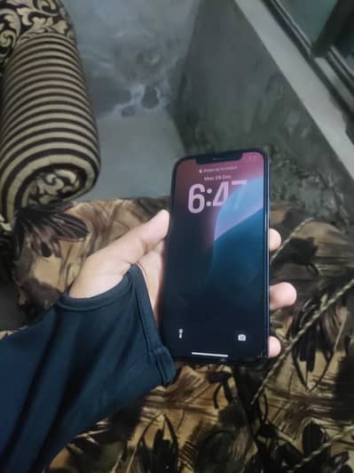 Iphone 12 jv. 4 month sim time