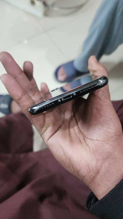 Iphone x sim working 64gb