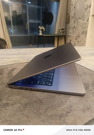 Mac book m114 icnh