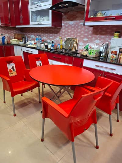 Round Dining Table set