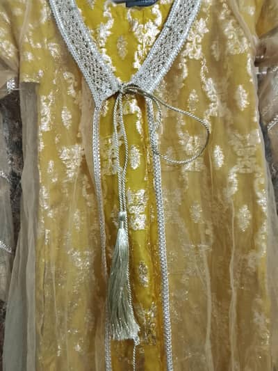 mehndi dress wedding dress