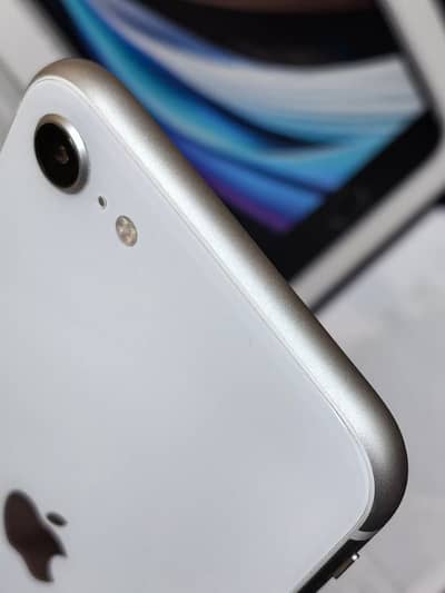 Iphone SE 2020 PTA Approved 128GB