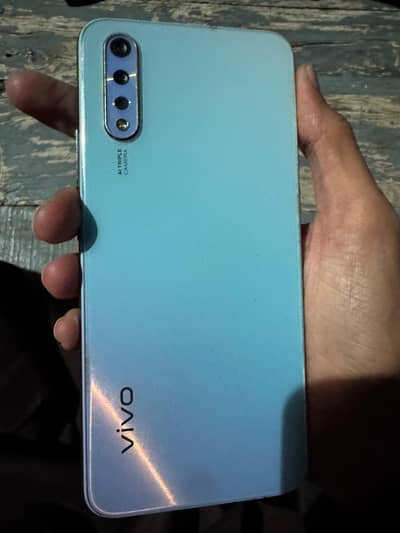 vivo s1 4,128 with box