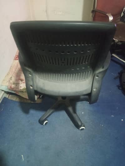 office chair used condition 10/9