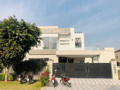 One Kanal Beautiful House Available For Rent In DHA Phase 4