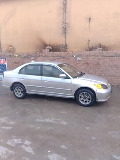 Honda civic exi 05