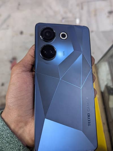 TACHNO CAMON 20 8/256