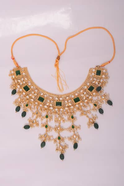 artificial jewellery