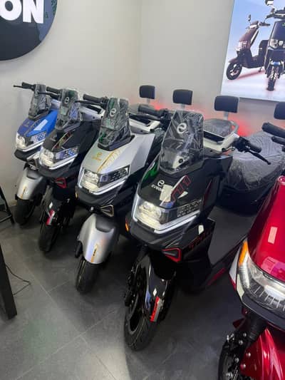 Eveon T 11 Electric Scooty New 2026 Model Better than Yadea/Evee/Ramza