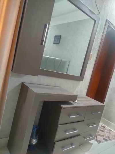 Bed Set//Wooden Bed//Luxuy Bed//Double Bed//Bed For Sale