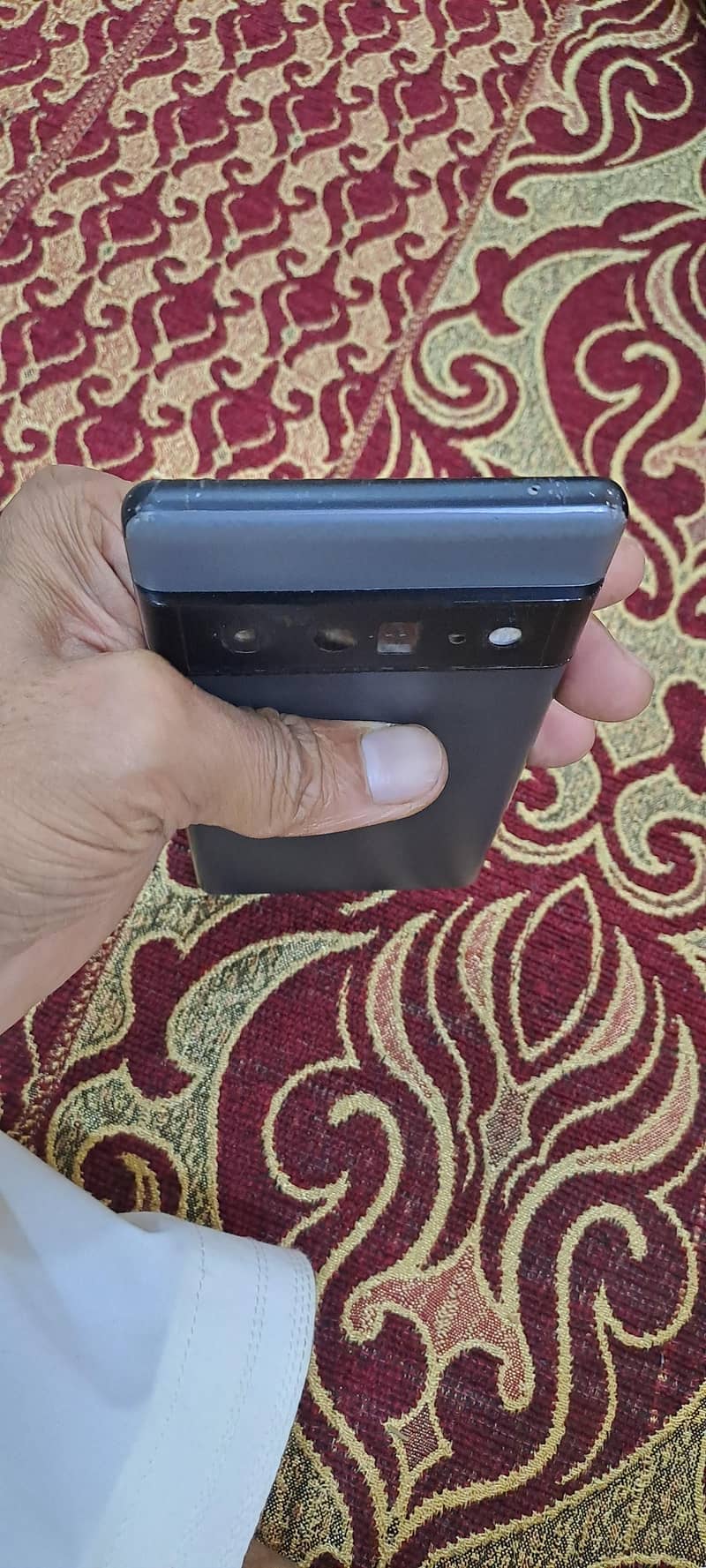 Google Pixel 6 pro 1