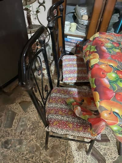 Dining Table with 4 Chairs | Strong & Elegant Dining Set