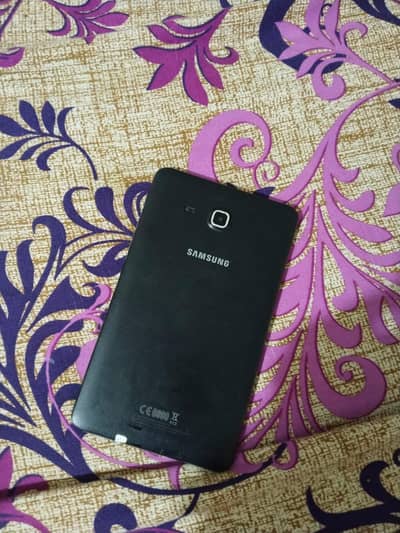 2 Samsung tablet A6 Good condition model # Sm-T280