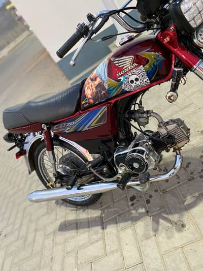 Honda CD 70 total Jenioun Lush condition