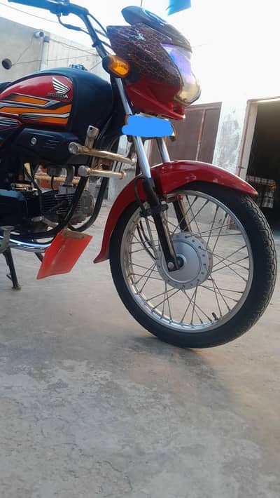 pridor motor cycle Red colour