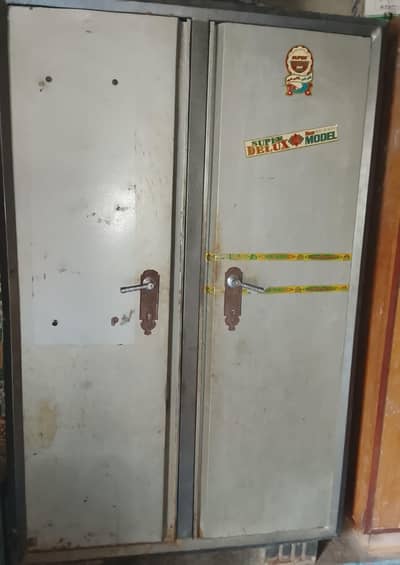 lohy ki almari 2 door