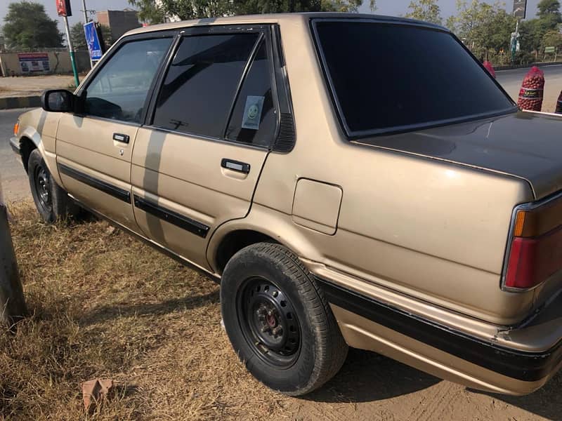 اندرونی جینون اچھی حالت میں ہے اےسی سٹارٹ انجن گیر کلیر ٹائر نے 16