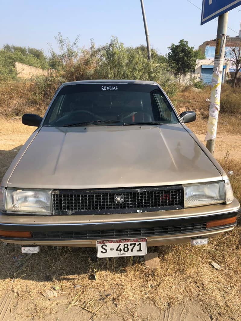 اندرونی جینون اچھی حالت میں ہے اےسی سٹارٹ انجن گیر کلیر ٹائر نے 17