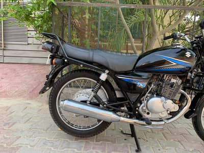 Suzuki GS 150