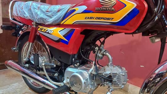 Honda cd 70 brand new available 0-3-3-5-  5- 4-8-4-8-3 -1
