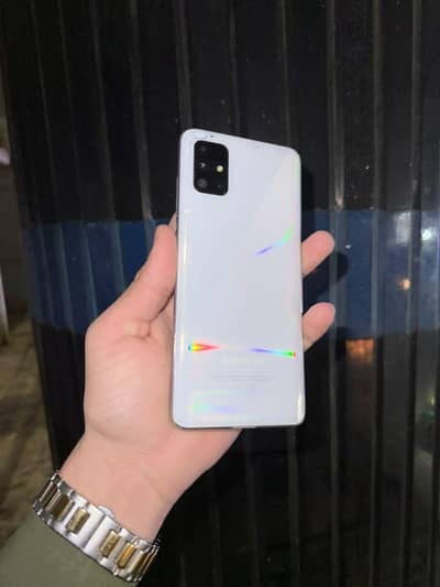 Samsung A51