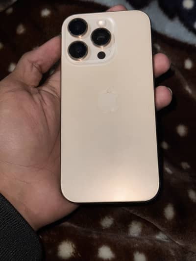 iPhone 16 pro factory unlock