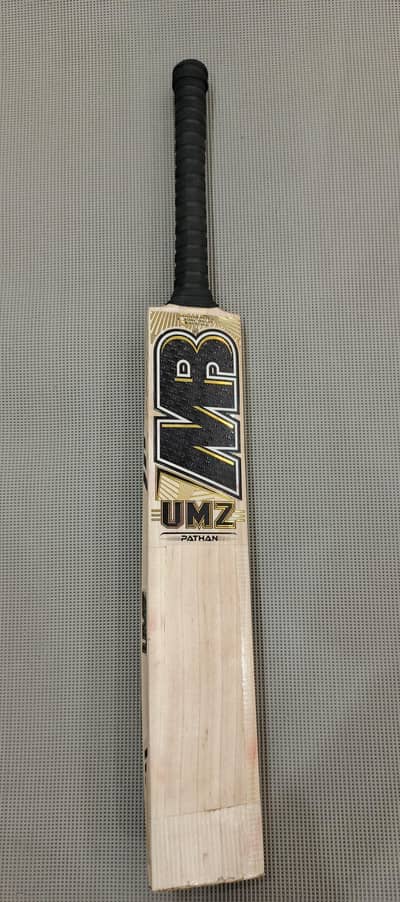 Mb Malik Pathan Edition bat 2024