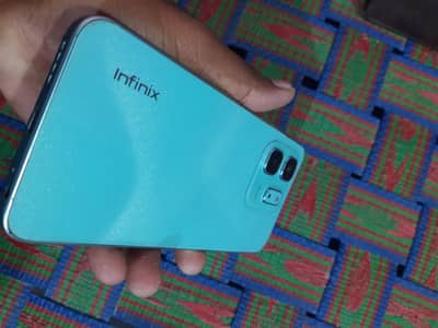 Infinix hot 50i all ok set ha koi bhi foldh nhi ha har lihaz sa ok ha
