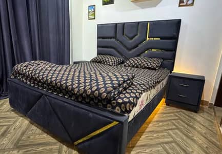 1 bedroom apartment available par day Empire Heights 2 phase 6