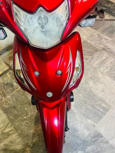 super power 70cc self start petrol automatic scooty