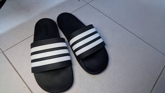 adidas comfort slides