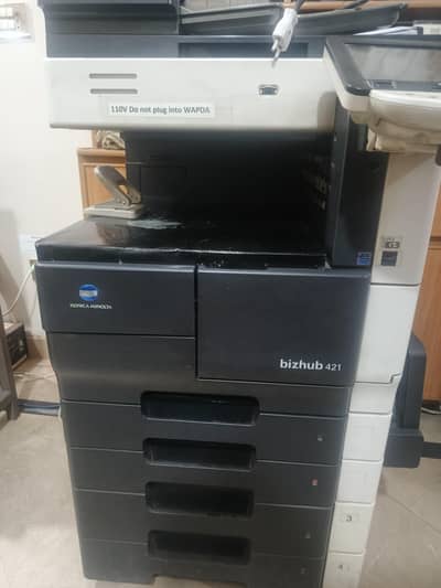 am selling Konica Minolta Bizhub 421 Urgent sale