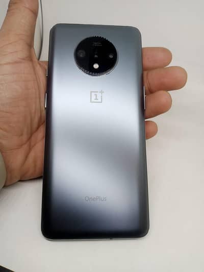 one plus 7T 8/256