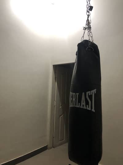 Boxing bag hai full hai with clothes