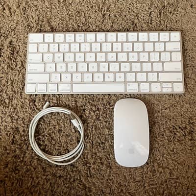 Apple magic 2 keyboard & magic 2 mouse (Rechargeable Wireless)