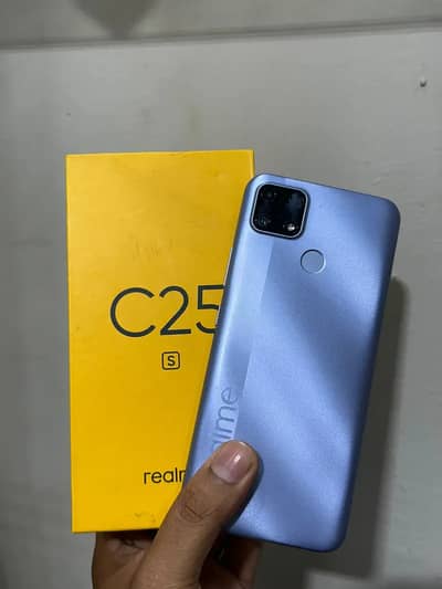 Realme C25