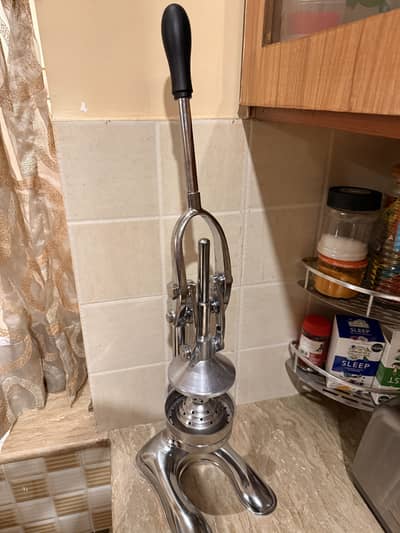 Manual Citrus / Orange Juicer