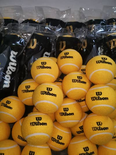 Tennis balls