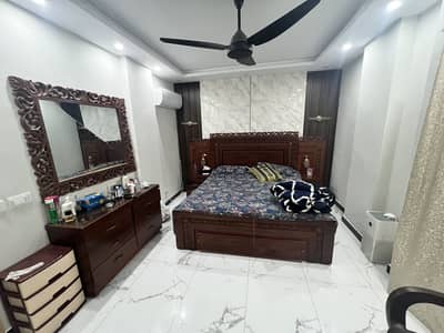 Customise wooden bed set