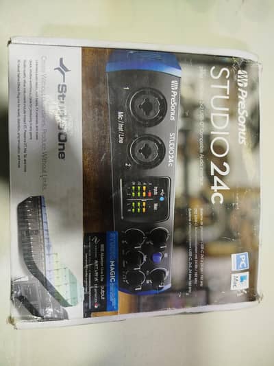 PreSonus Studio 24c USB-C Audio Interface – Box Pack