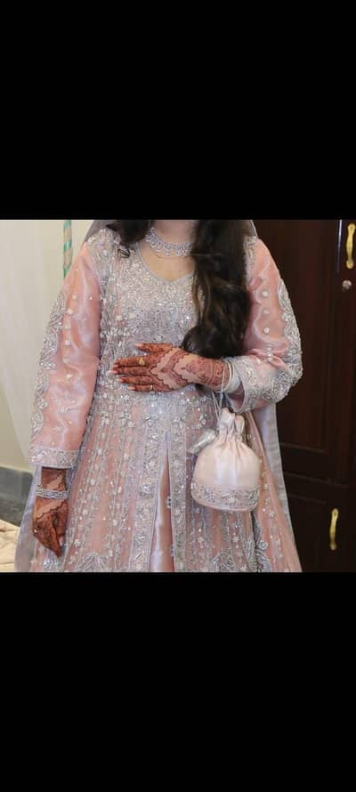 Walima Maxy only 3 hours worn